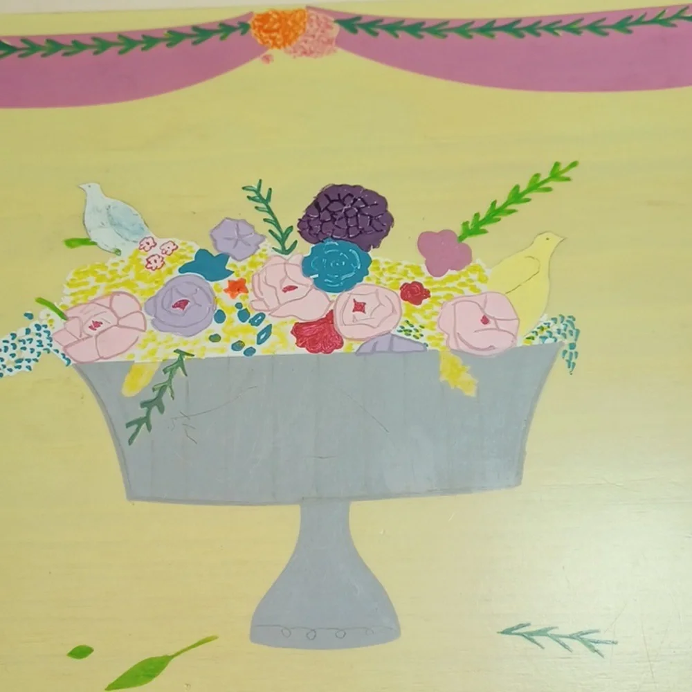 Vintage Handmade Unique  Chunky Painted Flowers ExLarge Card Box With Cards